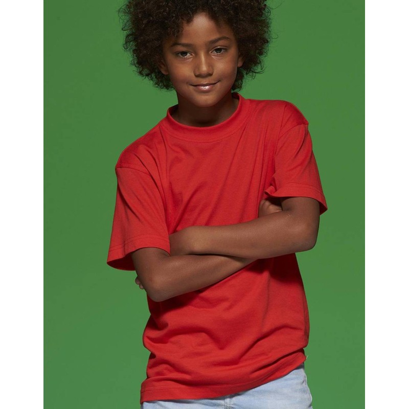 Camiseta niño com cuello redondo